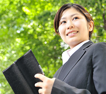 採用情報
